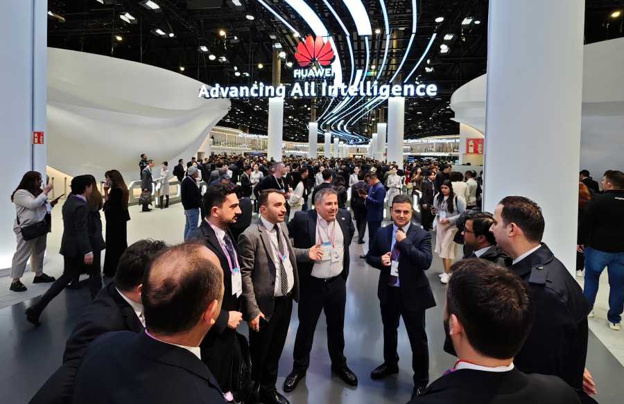 Huawei presenta en el MWC Barcelona 2026 su nueva generación de productos U6 GHz y soluciones de redes centradas en IA para acelerar la transición hacia 6G